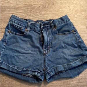 American Eagle High Waisted Mom Shorts